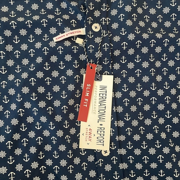 International Report Men’s Button Up - Picture 3 of 6